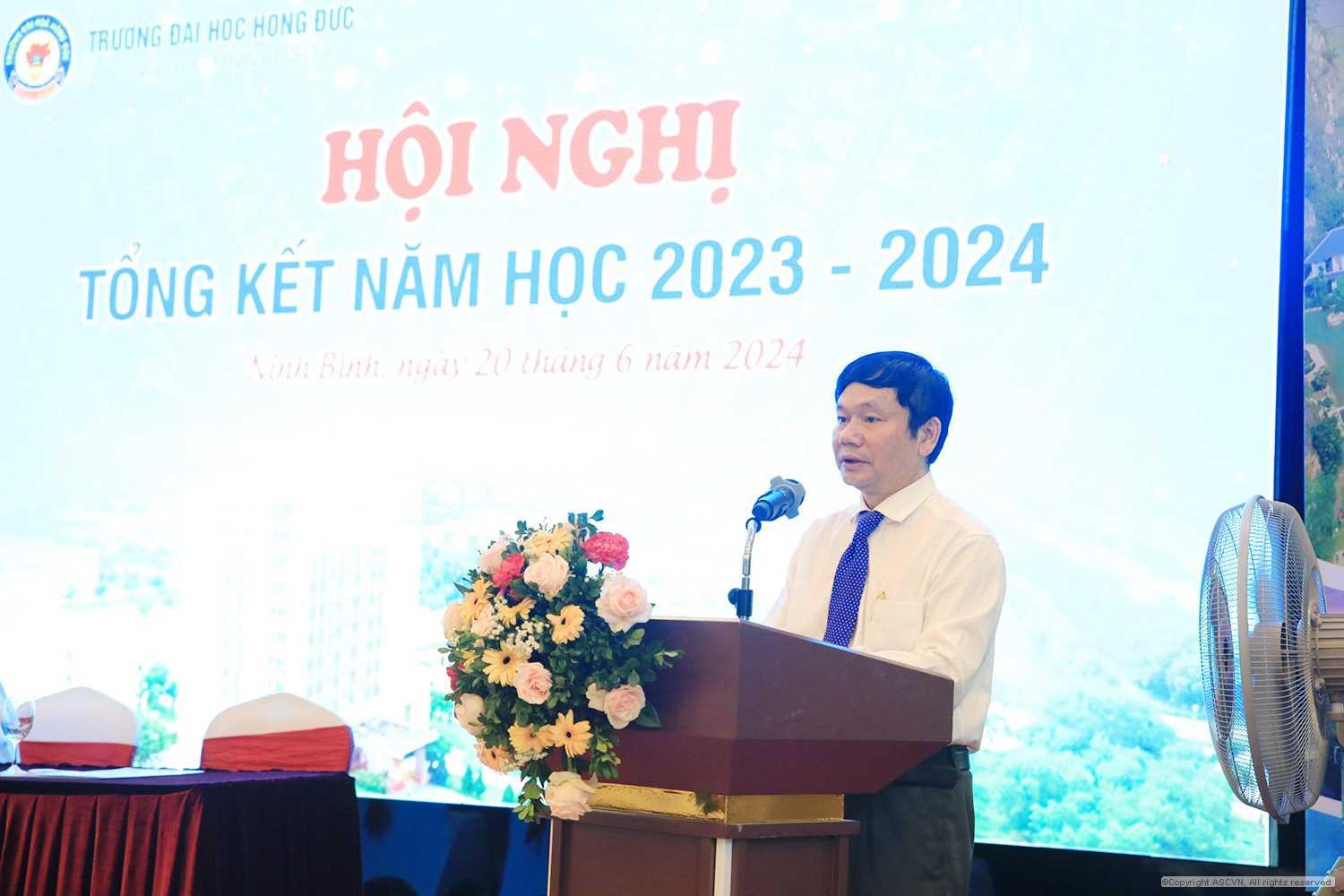 Trường Đại học Hồng Đức tổ chức Hội nghị tổng kết năm học 2023 - 2024